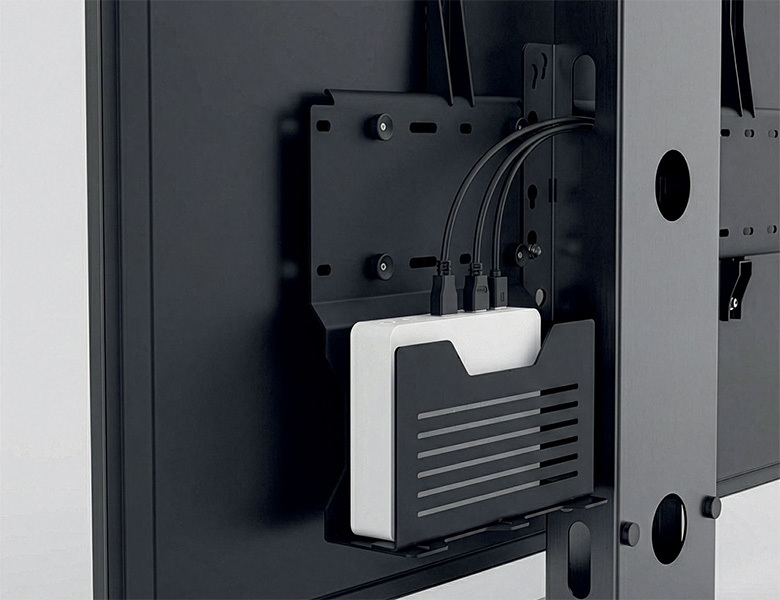 SCUV12 close up Universal Tech Holder