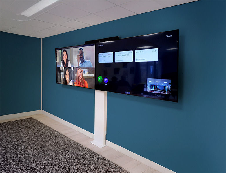 Stilix DUAL + Crestron + Poly camera